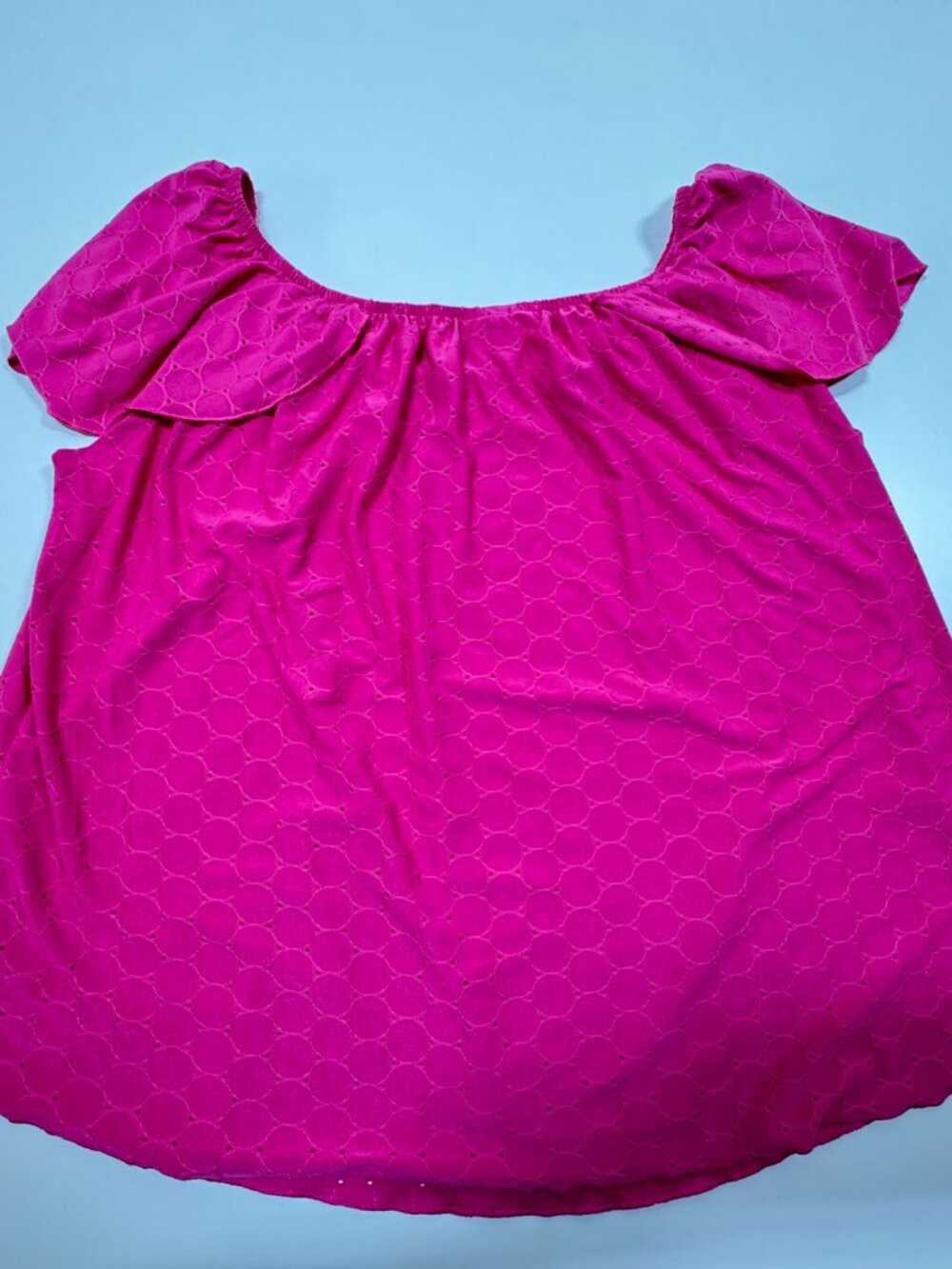Kim & Cami Hot Pink Eyelet Flutter Sleeve Blouse Medium Boho Top - Picture 8 of 8
